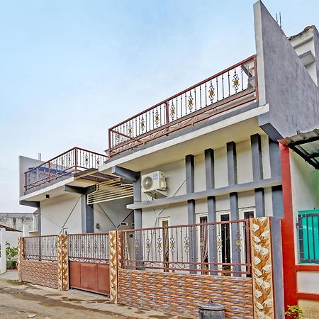 Oyo Life 91866 Paradise Ok Kost Syariah Mojokerto 외부 사진