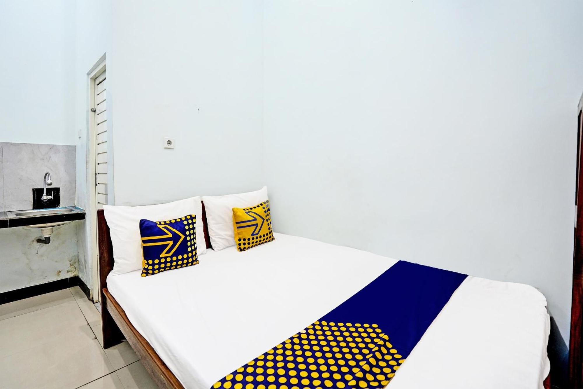 Oyo Life 91866 Paradise Ok Kost Syariah Mojokerto 외부 사진
