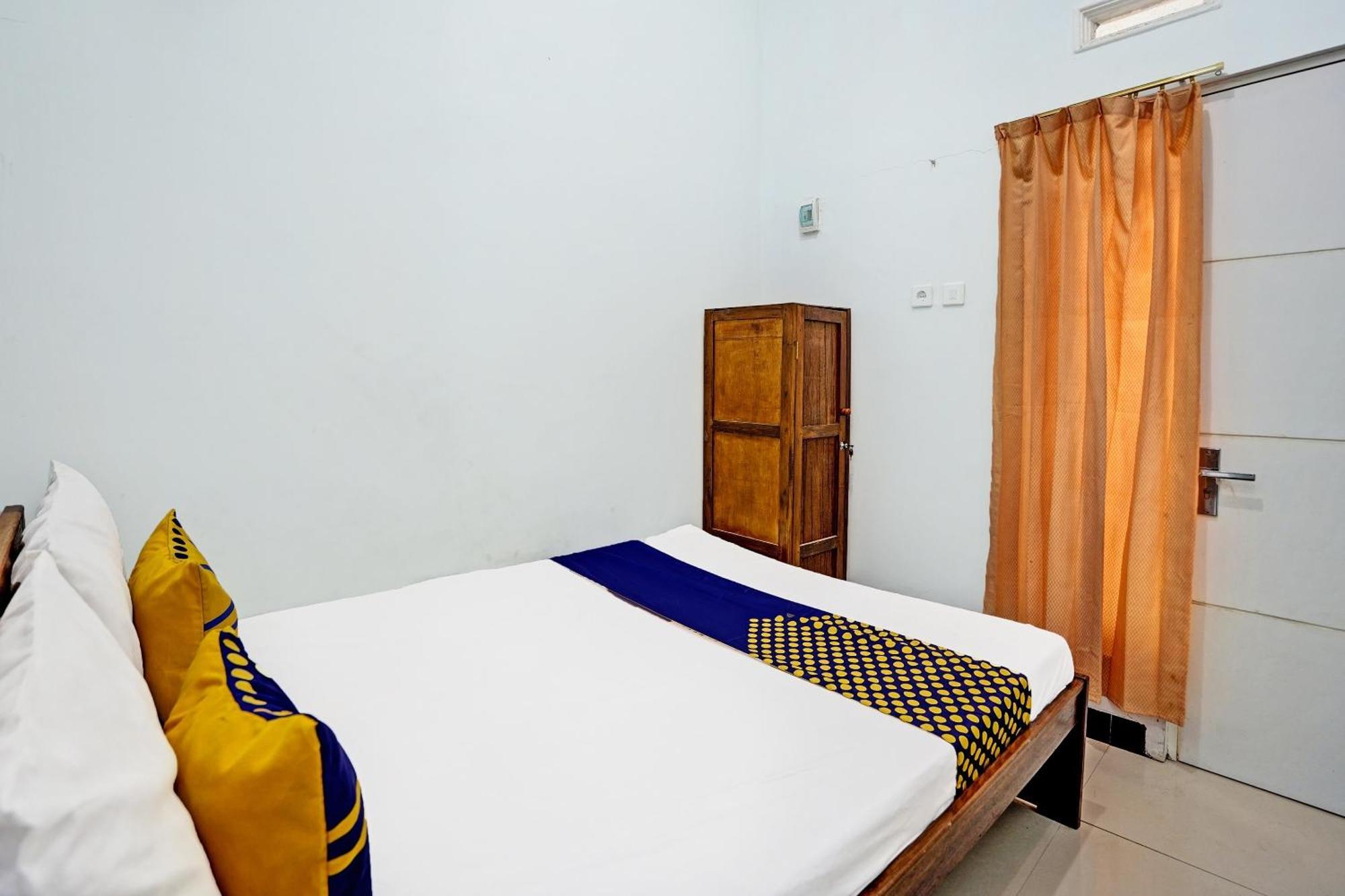Oyo Life 91866 Paradise Ok Kost Syariah Mojokerto 외부 사진