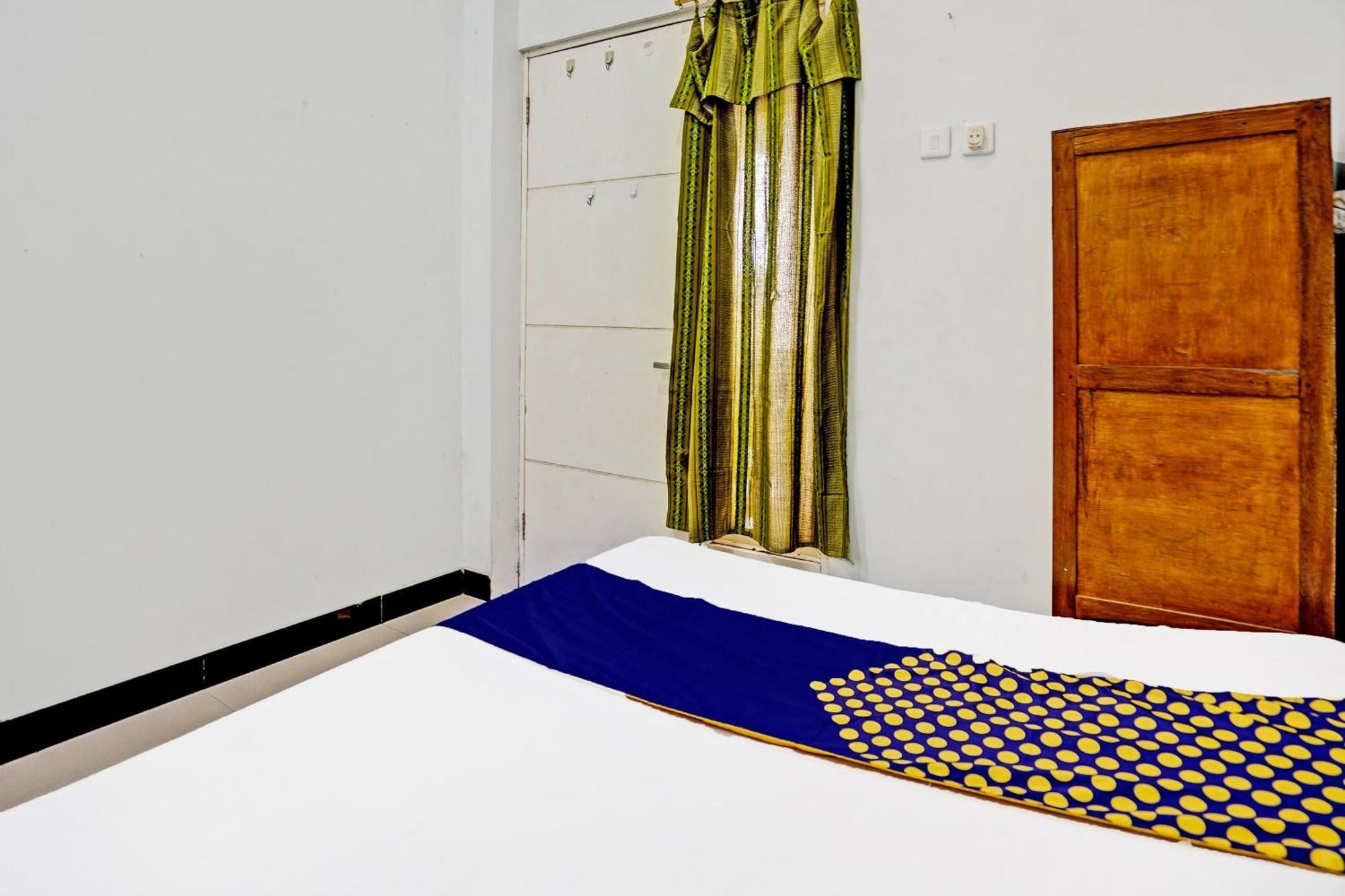 Oyo Life 91866 Paradise Ok Kost Syariah Mojokerto 외부 사진